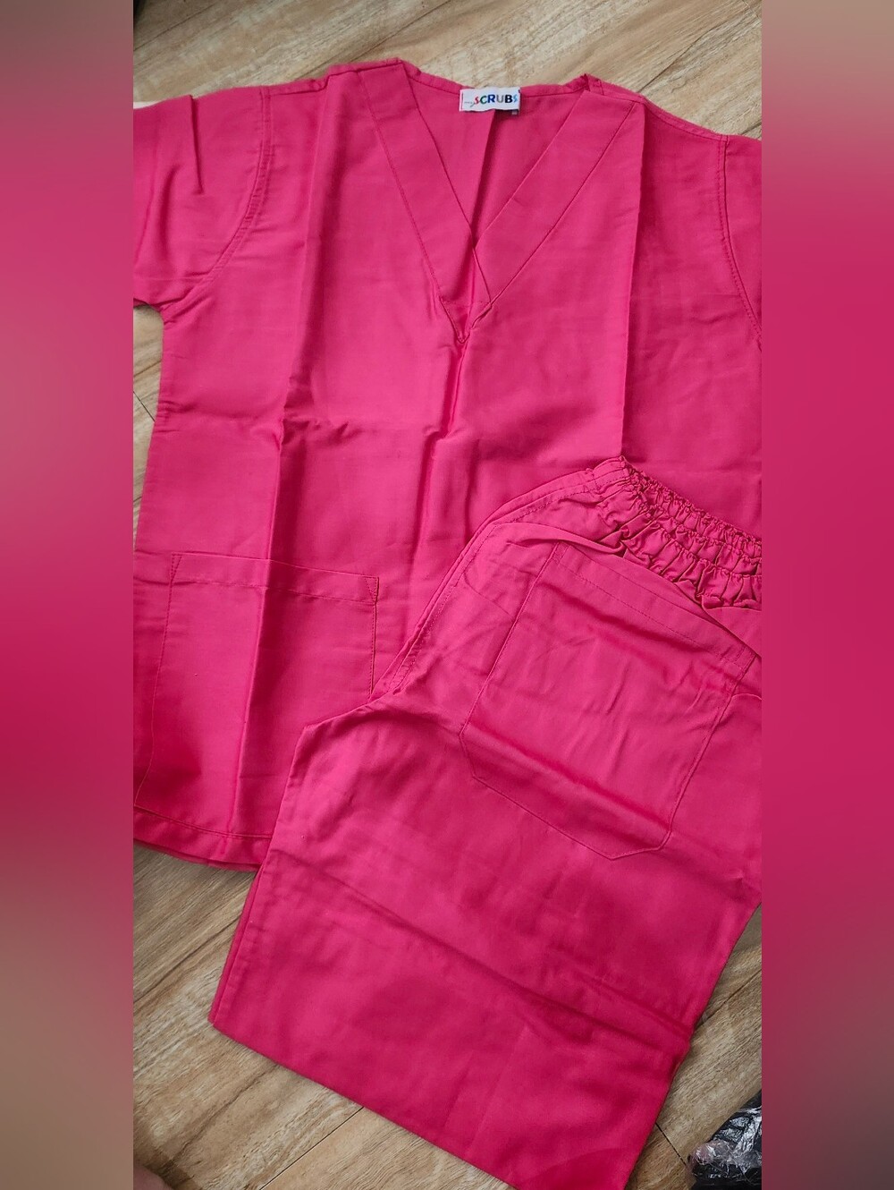 New Women's Scrubs Set From The Philippines
